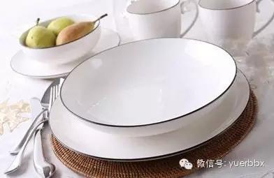 飯碗很重要，這些餐具不能給寶寶用！